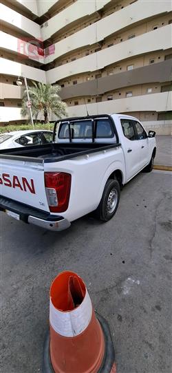 نيسان نافارا